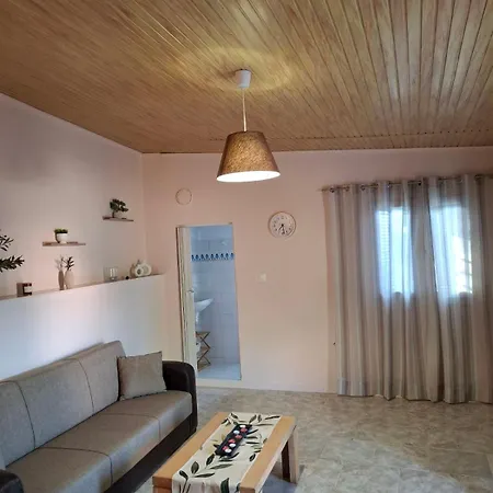 Maison Elia Apartament